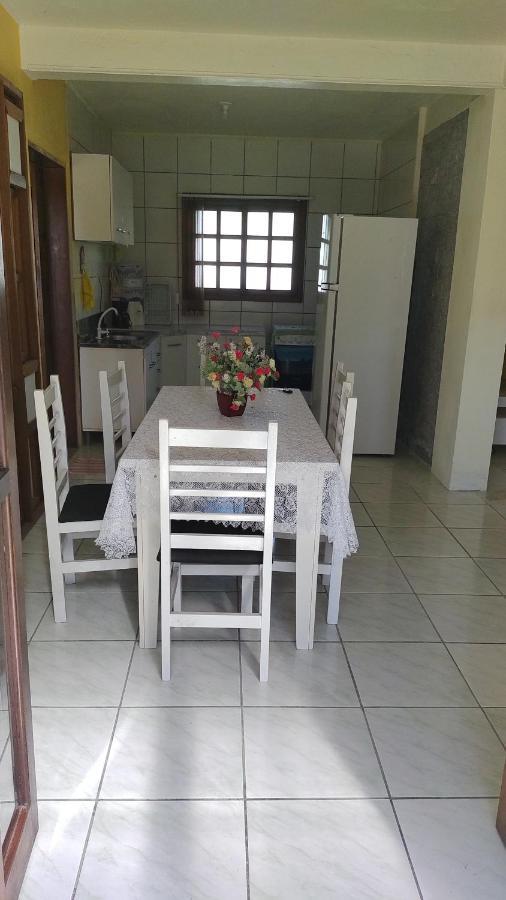 Casa De Praia Para Familia - 3 Quartos - Acomoda Ate 10 Pessoas トラマンダイ エクステリア 写真